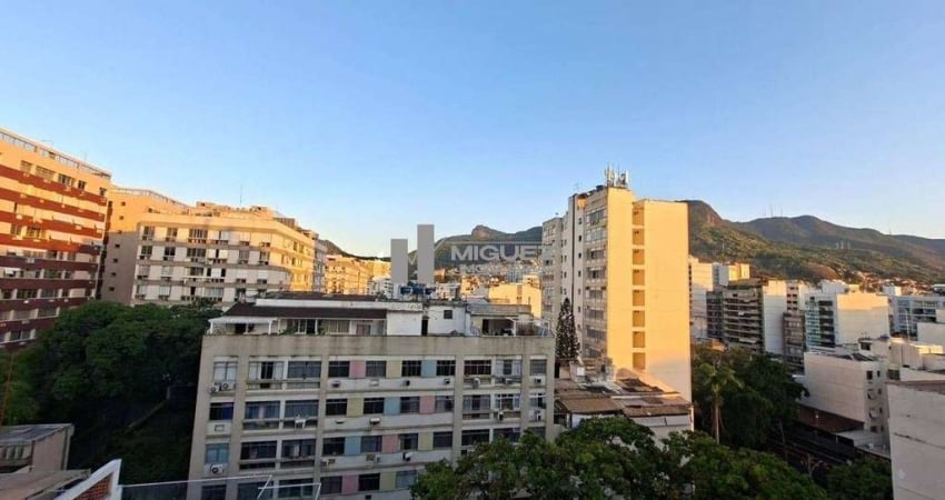Apartamento disponível para locação na Praça Afonso Pena