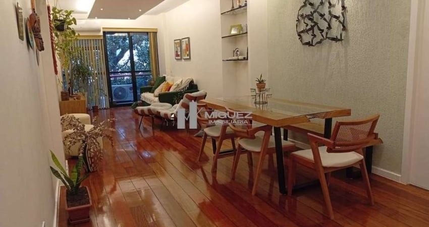 Alugo amplo apartamento na Tijuca! Rua Maria Amália, imóvel com aproximadamente 125m²  com varanda, salão, 3 quartos suíte e 2 vagas!
