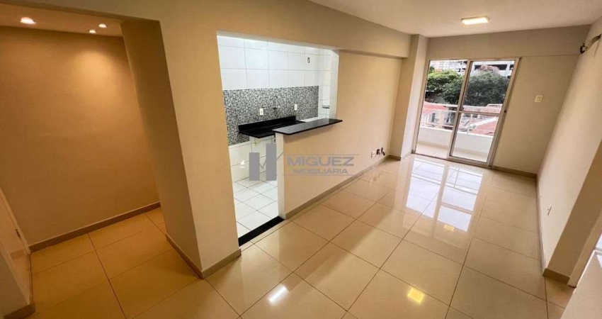 Apartamento a Venda, varanda, 2 quartos sendo 1 suíte, banheiro social, cozinha, área de serviço, 1 vaga de garagem, Prédio com infraestrutura completa