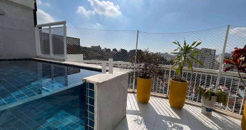 A venda esplêndida cobertura na Tijuca com 3 quartos, piscina e churrasqueira