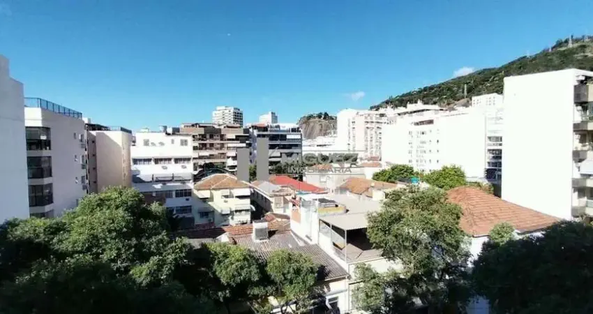 Código 21898 - Rua Carmela Dutra - Apartamento à venda com 3 quartos sendo 1 suíte - Vaga - Infra de Lazer - Tijuca