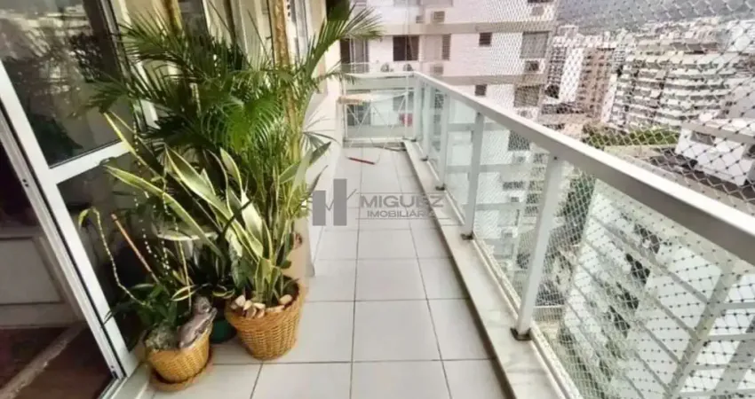Apartamento a venda - varanda, 3 quartos sendo 1 suíte, banheiro social, ampla cozinha, área de serviço, 1 vaga, prédio com infraestrutura completa - Rua General Espirito Santo Cardoso - Tijuca  Códig