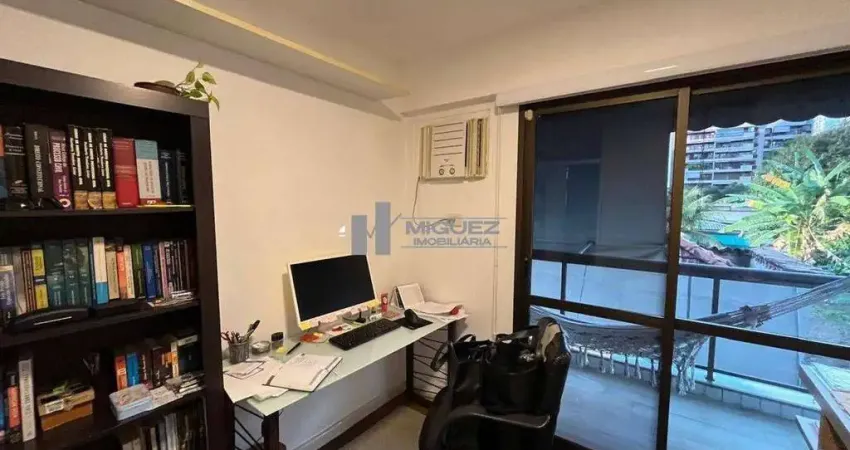 Tijuca, apartamento à venda, varandão, 02 quartos, suíte, garagem, espacoso! em área nobre, colado metrô e praça cobiçada !