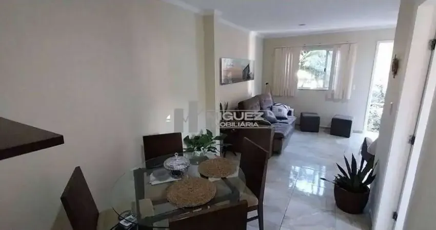 Rua Santa Maria do Rosselo, Tijuca,   próximo à Rua Uruguai (melhor trecho), casa a venda, 04 quartos, suítes. Obs.:  Proximidades metrô!