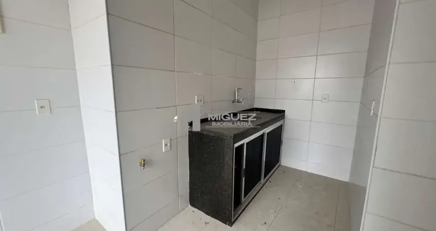 MORAR BEM É MORAR NO CACHAMBI! APARTAMENTO A VENDA NA RUA CAPITÃO RESENDE, COM 2 QUARTOS, 95m² E 1 VAGA DE GARAGEM. EM VILA FECHADA, PRÓXIMO AOS SHOPPINGS NOVA AMERICA E NORTE SHOPPING, ESTE IMOVEL CO