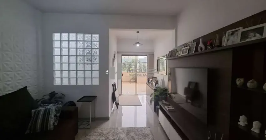 Viva com exclusividade! Esta incrível cobertura linear a venda na Rua Marquês de Valença, Tijuca, conta com 3 quartos amplos e está a apenas 500 metros do metrô São Francisco Xavier. Perfeita para que