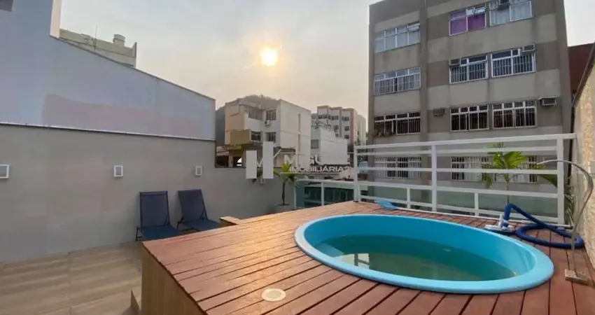 Casa espetacular à venda na tijuca, com fino acabamento! são 3 quartos (1 suíte), 1 vaga de garagem e área gourmet, próxima ao metrô são francisco xavier e praça saens pena. ideal para viver com estil