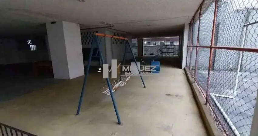 Na Tijuca, seu apartamento à venda está esperando! Com 3 quartos (1 suíte) e 1 vaga de garagem, fica pertinho da Praça Afonso Pena e do Metrô. Perfeito para quem valoriza mobilidade. Contate-nos e des