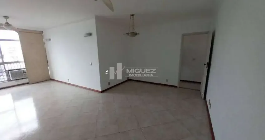 Apartamento à venda com 130m² - Tijuca, Avenida Melo Matos, 4 quartos (sendo 1 suíte), 2 vagas na escritura, piscina e churrasqueira, próximo ao Metrô Afonso Pena.