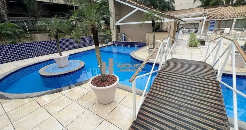 Na Barão de Itapagipe, apartamento à venda com 2 quartos (sendo 1 suíte), varanda, cozinha com área de serviço e 1 vaga na garagem. Condomínio com infraestrutura total.