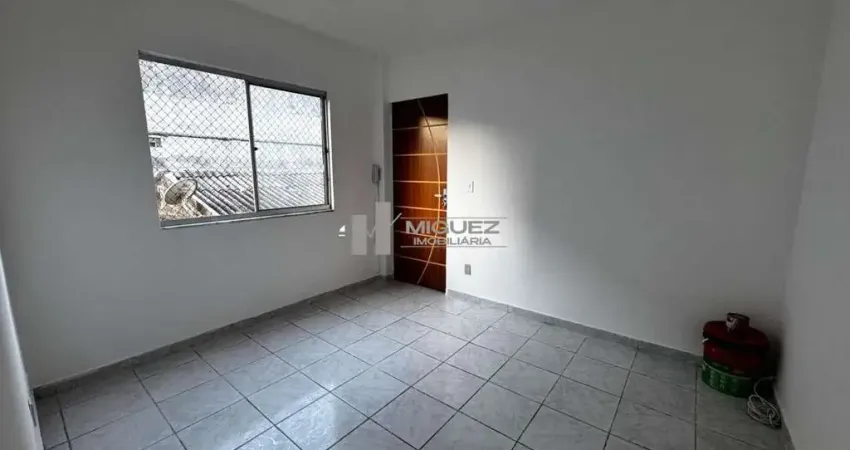 Apartamento a venda rua torres de oliveira (piedade) à 6 min do hospital de piedade. são 2 quartos, 1 vaga de garagem. proximidades a estação (piedade e quintino)