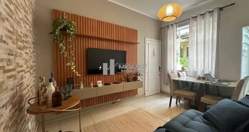 Apartamento a venda no estácio, rua são roberto, 2 quartos, todo modernizado e decorado.