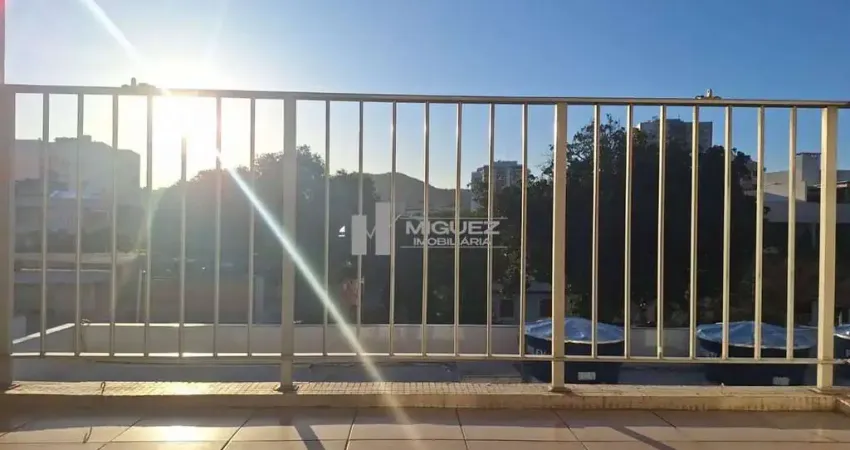 Cobertura duplex a venda, rua visconde de itamarati, tijuca, varanda, sala, 2 quartos sendo 1 suíte, banheiro, dependências completas, 1 vaga de garagem.