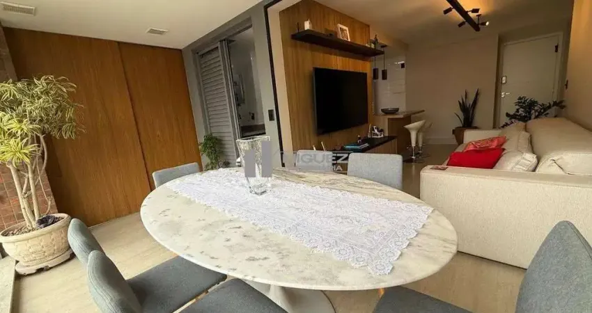 Excelente apartamento à venda na tijuca! 2 quartos (1 suíte), sala com varandão, cozinha planejada e 1 vaga. próximo à praça afonso pena, com decoração moderna e prática.
