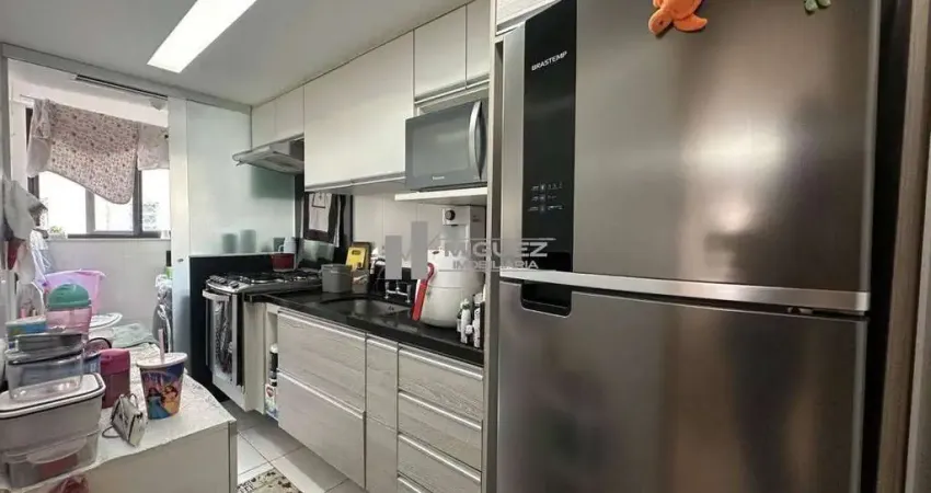 Excelente apartamento à venda na rua conde de itaguaí. imóvel com 2 quartos, ambos suítes, closet, 2 vagas e condomínio com total infraestrutura. pronto para morar com conforto e praticidade.
