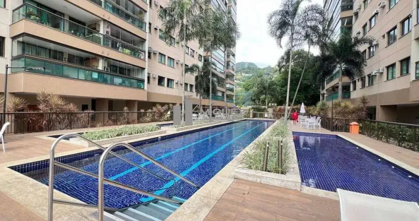 À venda: excelente apartamento no condomínio aquarela carioca, tijuca. são 3 quartos, sendo 1 suíte, e uma varanda com cortina de vidro, proporcionando mais conforto e luminosidade. vaga dupla e infra