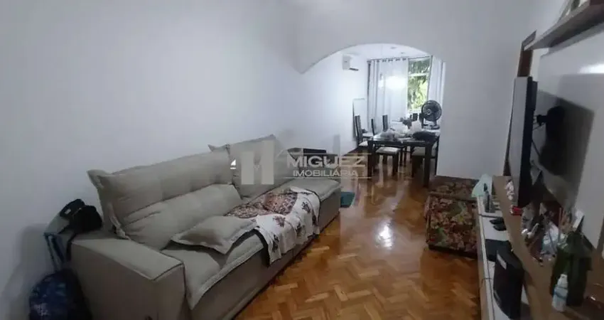 Apartamento à venda, rua doutor satamini, tijuca. 3 quartos sendo 1 suíte e vaga. código 23389