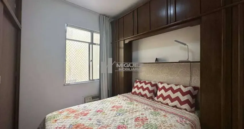 Apartamento à venda no grajaú com sala ampla, 2 quartos bem distribuídos e 1 vaga de garagem. localizado em região tranquila, próximo a comércio e transporte. uma ótima oportunidade para morar ou inve