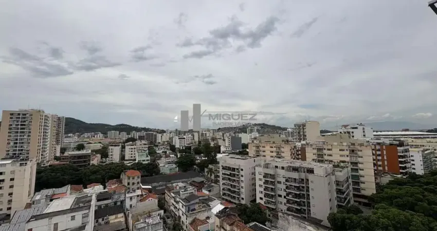 Apartamento à venda na av maracanã colado a pça varnhagem com 3 quartos sendo 1 suíte com closet e vaga na escritura