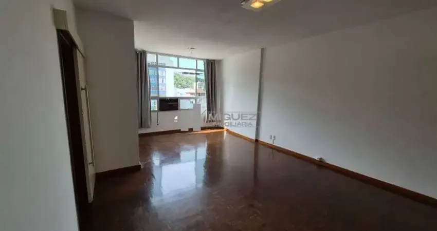 Apartamento na av. engenheiro richard - grajaú, com 3 quartos, 1 suíte, sala ampla e 1 vaga de garagem