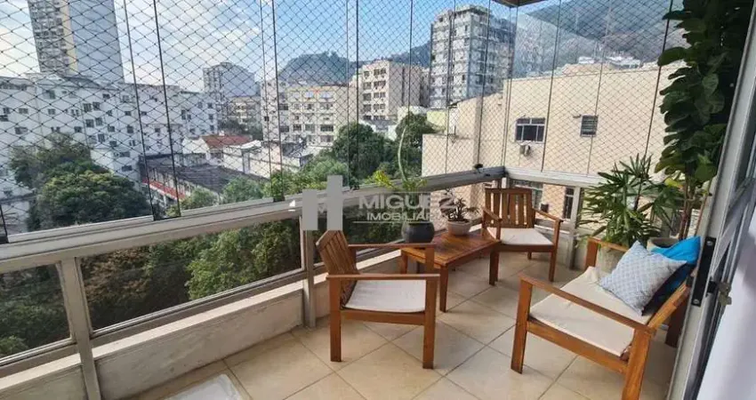Apartamento a venda, rua alzira brandão, tijuca, 156m², varanda, sala em 2 ambientes, 3 ótimos quartos, 1 suíte, banheiro social, lavabo, copa cozinha, dependência completa, 1 vaga de garagem.