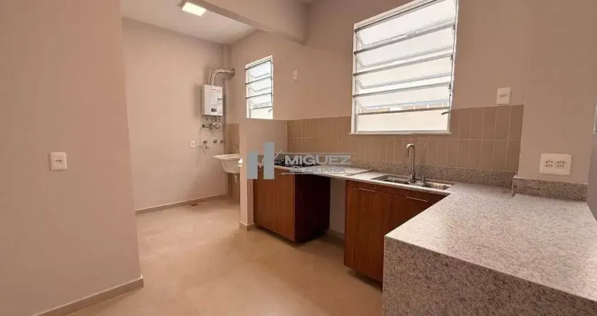Na tijuca, apartamento à venda com 3 quartos (1 suíte), sala ampla em 2 ambientes, lavabo, banheiro social e cozinha integrada. além de área de serviço, 1 vaga de garagem, o condomínio oferece portari