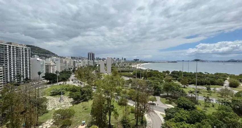 Vista eterna para o aterro: sofisticação em 230 m² no coração do flamengo