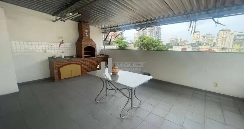 Ótima oportunidade: casa de vila duplex à venda na rua josé bonifácio. o imóvel possui cerca de 160m², incluindo 2 salas, 4 quartos, copa cozinha e um terraço com área gourmet que valoriza ainda mais