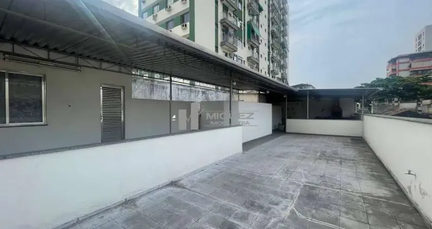 Casa de vila duplex à venda na rua josé bonifácio - todos os santos! são aproximadamente 160m² de puro conforto! excelente, são 2 salas, 4 quartos, copa cozinha e terraço com área gourmet!
