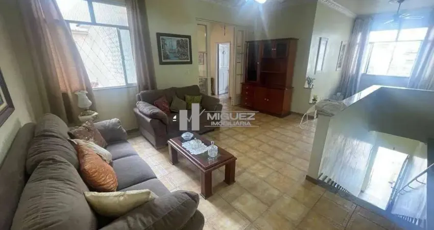 Descubra esta casa de vila duplex à venda em todos os santos. são aproximadamente 160m² muito bem distribuídos, com 2 salas, 4 quartos, copa cozinha e um terraço ideal para receber amigos, equipado co