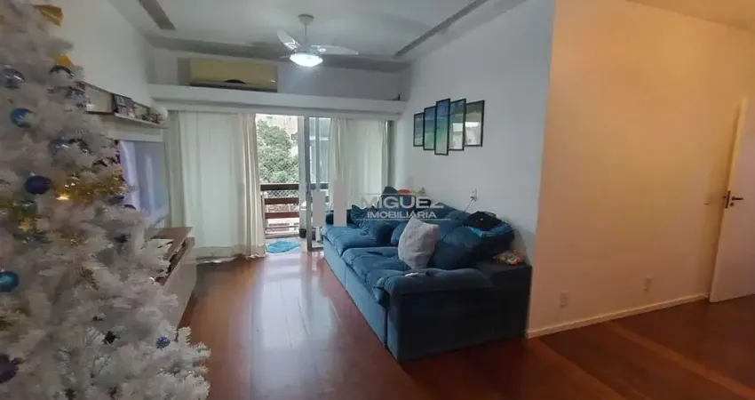Apartamento à venda, Rua Oto de Alencar, Tijuca. varanda, 4 quartos, sendo 1 suite, com 2 vagas na escritura