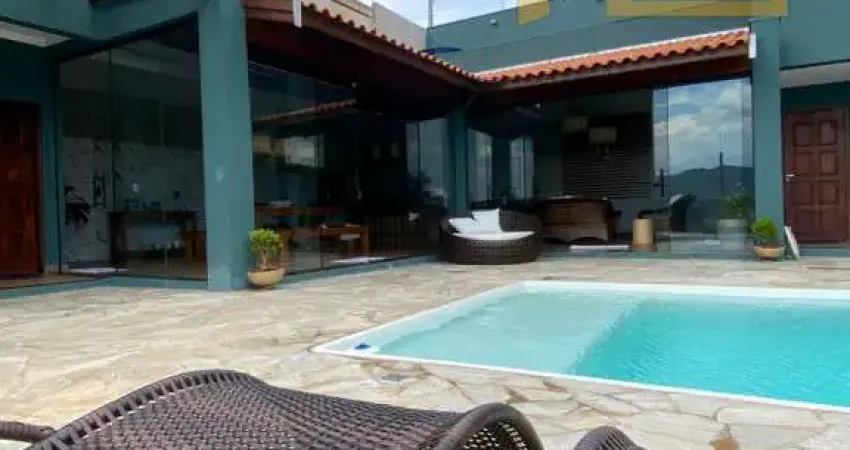 Casa com 3 quartos à venda na Rua Equador, S/N, Centro, Monte Sião