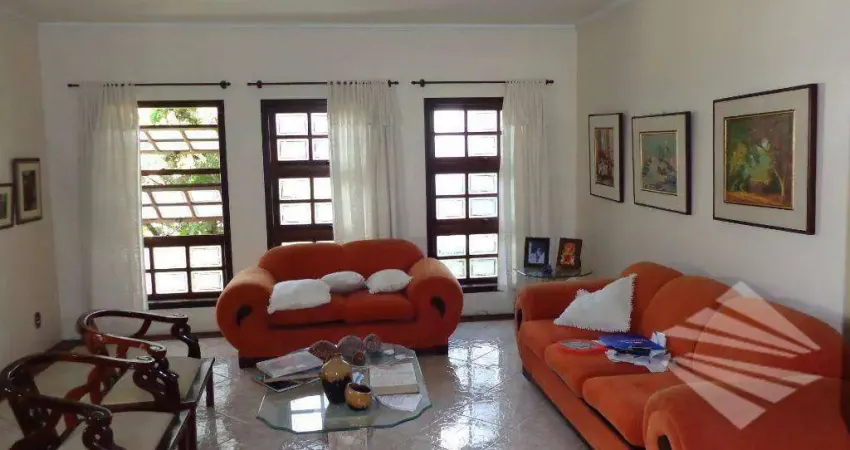 Casa Chácara à venda, 3471 m² - Monção - Taubaté/SP