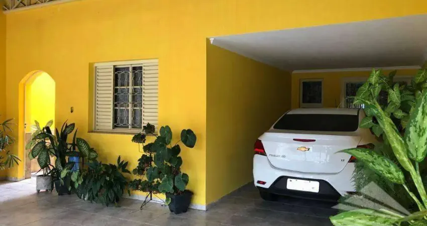 Casa com 3 dormitórios à venda, 200 m² - Vila Nogueira - Taubaté/SP