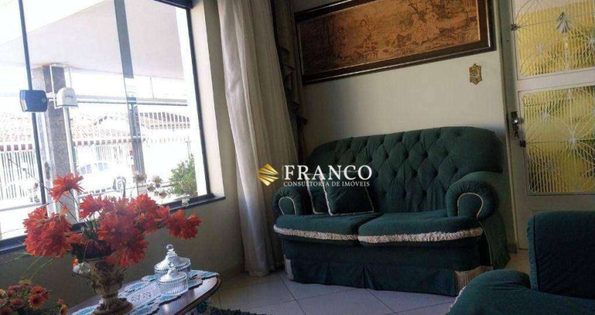Sobrado com 3 dormitórios à venda, 202 m² - Estiva - Taubaté/SP