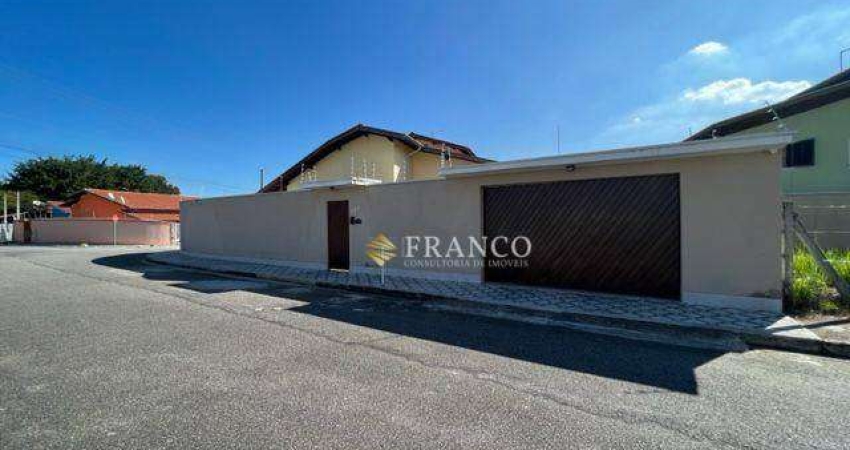 Casa com 3 dormitórios à venda, 219 m² - Belém - Taubaté/SP