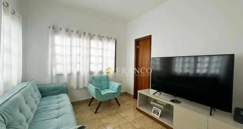 Sobrado com 6 dormitórios à venda, 268,78m² - Alto São Pedro - Taubaté/SP