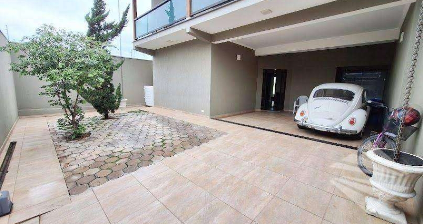 Sobrado com 3 dormitórios à venda, 240 m² - Bem Virá - Tremembé/SP