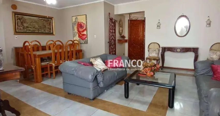 Apartamento com 3 dormitórios à venda, 173 m² por R$ 600.000,00 - Centro - Taubaté/SP