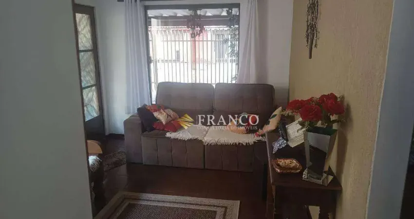 Casa com 3 dormitórios à venda, 211 m² por R$ 793.000 - Jardim Gurilândia - Taubaté/SP