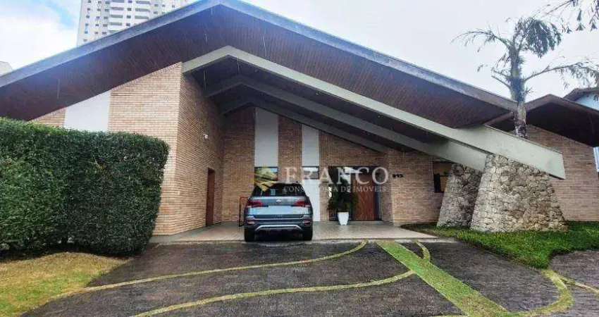 Casa com 4 dormitórios à venda, 474,36m² - Condomínio Taubaté Village - Taubaté/SP