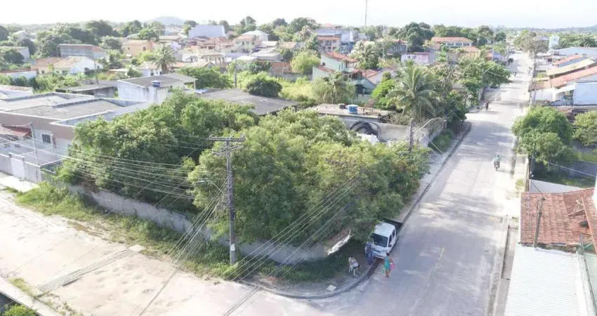 Terreno Amplo, plano e murado para comércios e residências