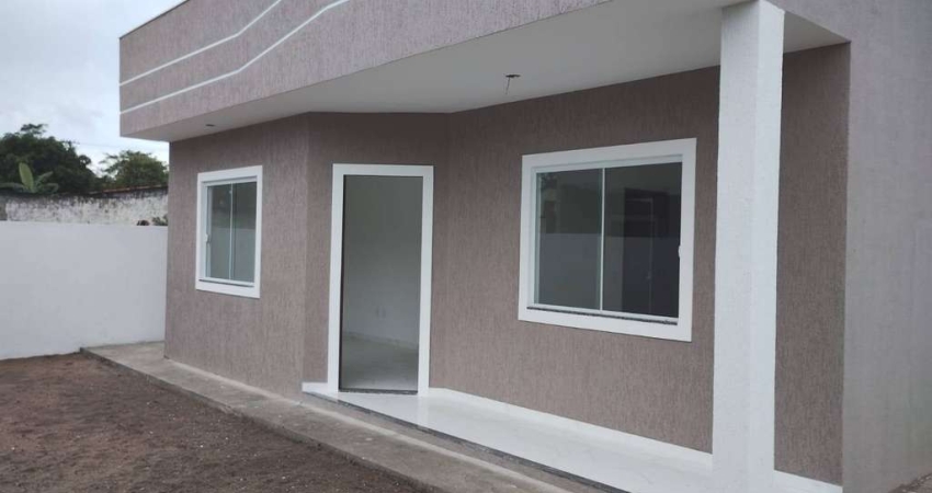 Casa  com 2 quartos  e amplo quintal - Itatiquara - Araruama - RJ