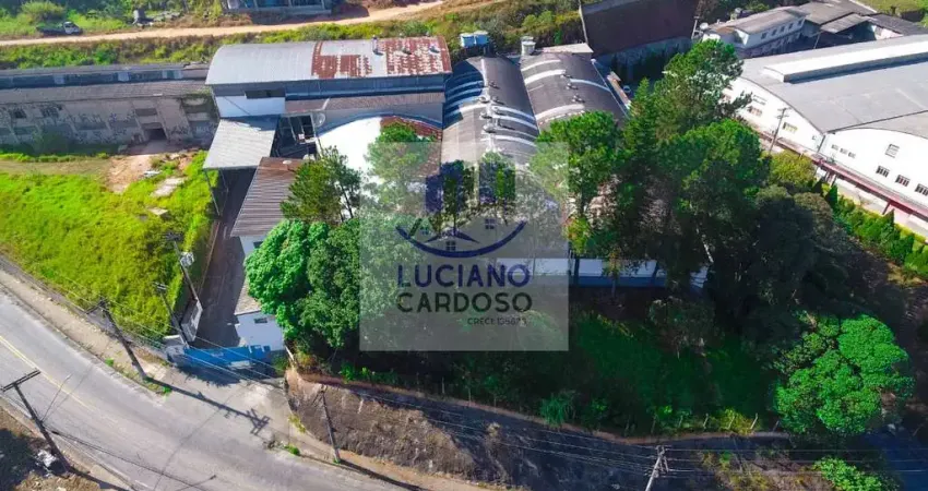 Ponto comercial para alugar na Avenida Paulicéia, Laranjeiras, Caieiras