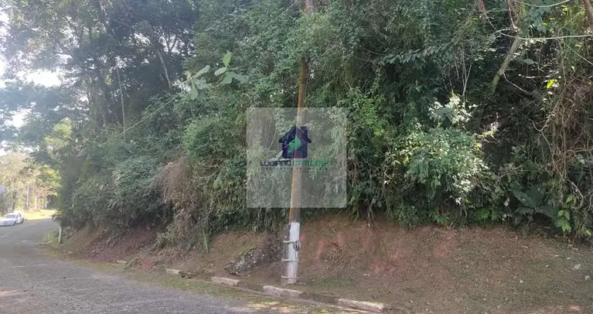 Terreno em Santa Inês - Caieiras: 810m² à venda por R$295 mil