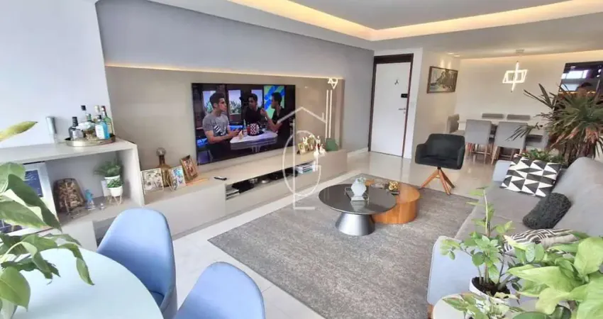 BEL&#205;SSIMO APARTAMENTO DE 145M&#178; REFORMADO E COM M&#211;VEIS PLANEJADOS EM LOCALIZA&#199;&#195;O PRIVILEGIADA EM CASA FORTE