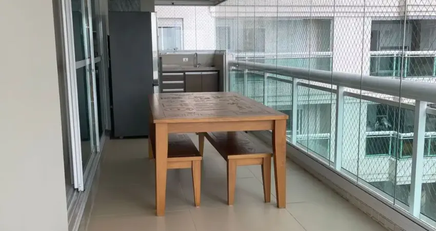 Apto 364m², vista-mar na Praia da Aparecida