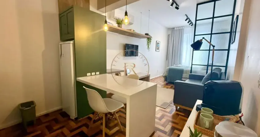 Res. praça xv - estúdio mobiliado com vista para o mar no centro de florianópolis