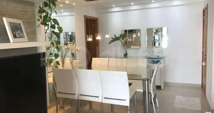 Apartamento de 2 quartos, com 86m², à venda em Charitas, Niterói/RJ