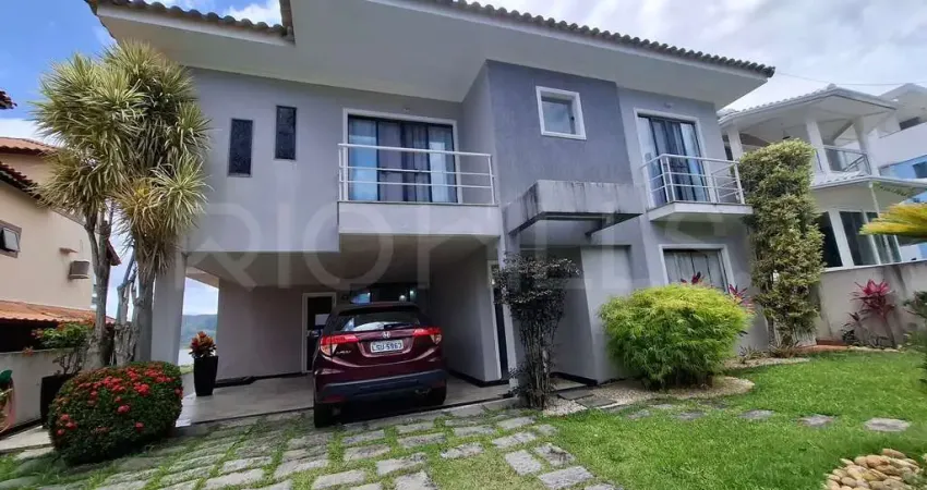 Casa em Condomínio, com 4 quartos e 275m², à venda em Piratininga, Niterói/RJ